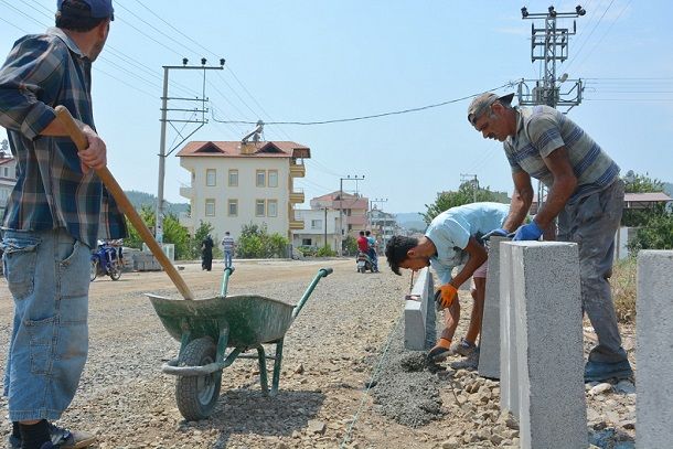 Geriburnu Yolunda Sra styapda 